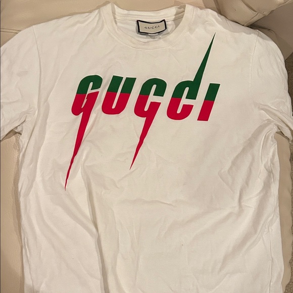 Gucci Red and Green Logo Rockstar Print Shirt - Picture 1 of 8
